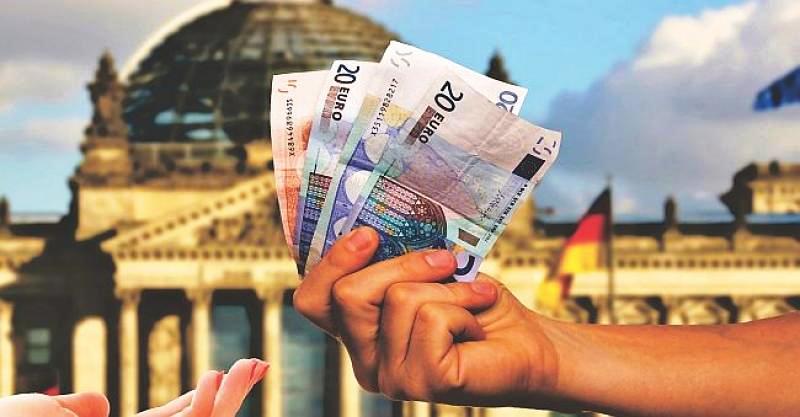 KOLOVOZ DONOSI NOVE ZAKONE U NJEMAČKOJ Mijenjaju se pravila za dječje vrtiće, studentske stipenije, pretplate i još puno toga!