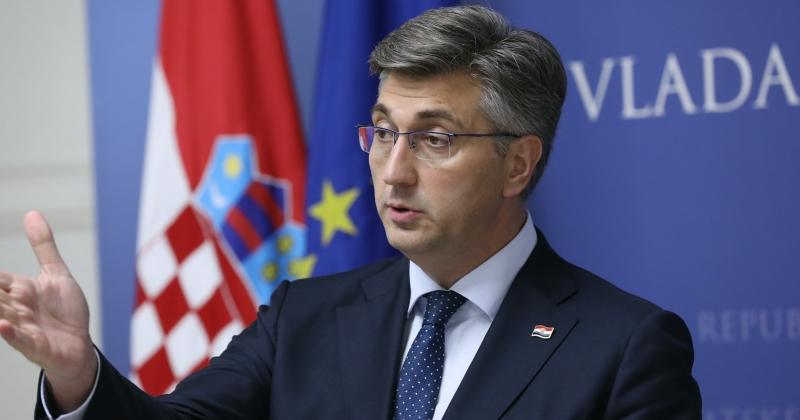 PLENKOVIĆ Nije mi jasno kako se Milanović koji je napravio toliki dug može kandidirati
