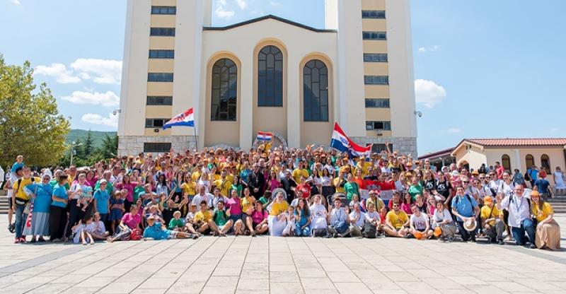 BISKUP KOŠIĆ PORUČIO IZ MEĐUGORJA 'Opstali smo u Hrvatskoj i BiH zbog pouzdanja u Boga i Marijina zagovora'