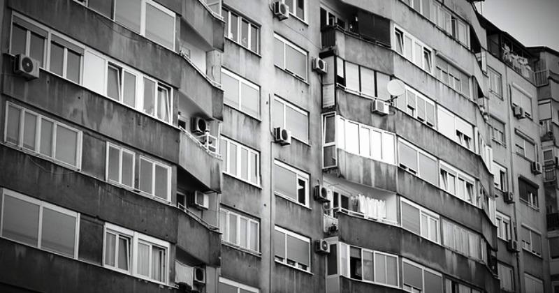 ZBOG TEŠKE EKONOMSKE SITUACIJE Građani BiH zadužili se za pet milijardi eura, dominiraju krediti za 'golo preživljavanje'