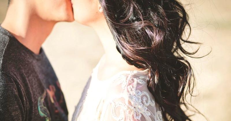 POPUT INJEKCIJE, JAČA IMUNOLOŠKI SUSTAV Sve što ste željeli znati o poljupcu