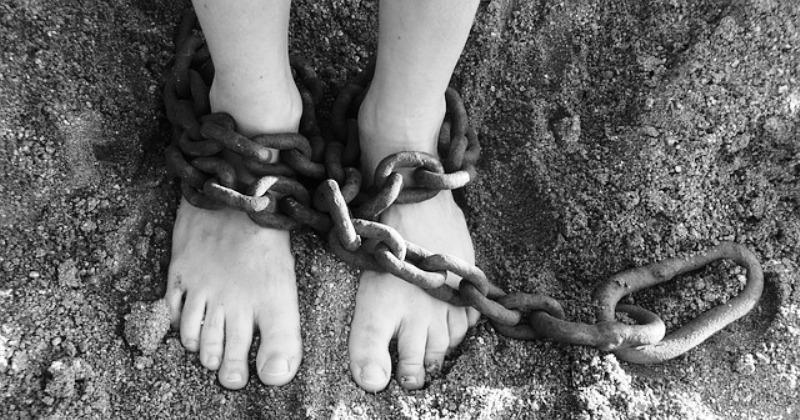 NAJBOLJA TERAPIJA ZA ŽIVOTNE PROBLEME Odmaknuti se od ljudi koji ih stvaraju!