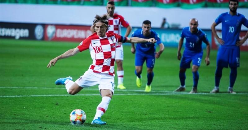 VRHUNSKI MODRIĆ STRIJELAC S 11 METARA Hrvatska u azerbajdžanskoj prijestolnici odigrala neriješenih 1:1