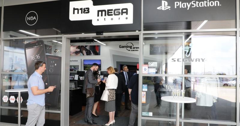 SVI POSLOVNI RAČUNI TVRTKE HANGAR 18 ODBLOKIRANI Tvrtka nastavlja s normalnim poslovanjem