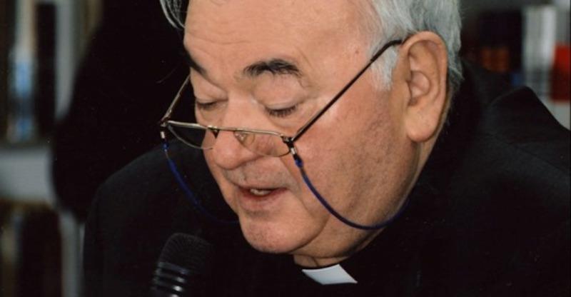 PREMINUO JE o. Vladimir Horvat, isusovac, koji je od 1975. do 1985. vodio HKM Pariz