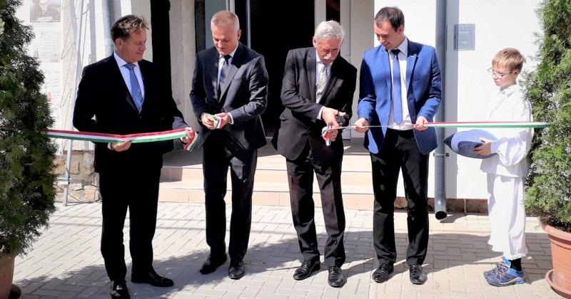 ZVONKO MILAS U MAĐARSKOJ Otvorio interaktivni muzej gradišćanskih Hrvata pod nazivom 'Hrvati – Gradišće bez granica'