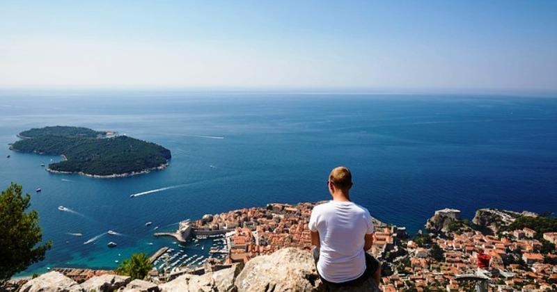 APEL HERCEGOVCA JERKA MANDURIĆA Hrvati rasuti po cijelom svijetu, vratite se u našu Hrvatsku