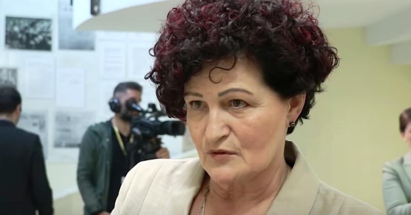 (BIH) APEL MINISTRICE NERMINE ĆEMALOVIĆ IZ BIHAĆA Situacija je alarmantna, migranti donose HIV, tuberkulozu, hepatitis B i C, svrab, uši