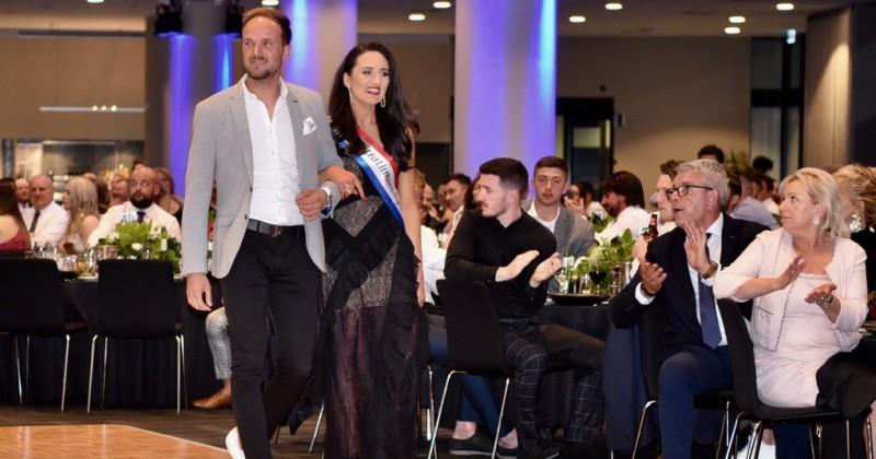 ČESTITAMO Novoizabranoj Miss Croatia Australia & New Zealand 2019. – Ivani Čolina, predstavnici FC Strathmore Split