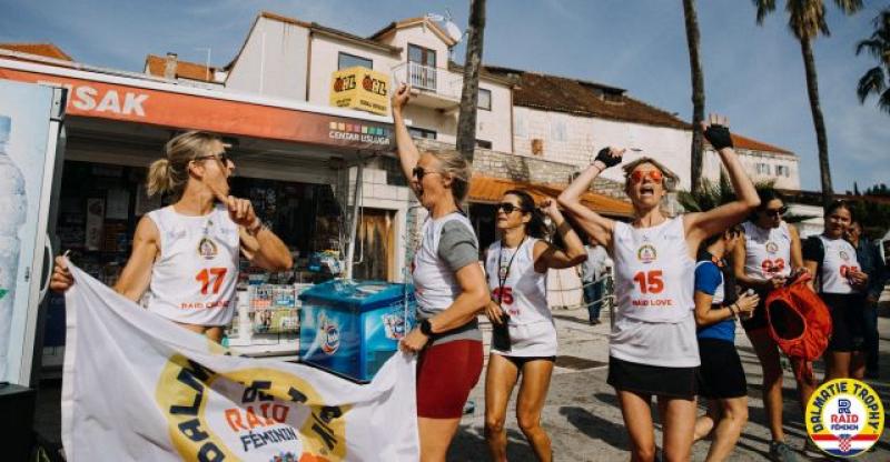 DALMATIA TROPHY I OVE GODINE U HRVATSKOJ Francuska sportsko-humanitarna utrka na hrvatskim otocima