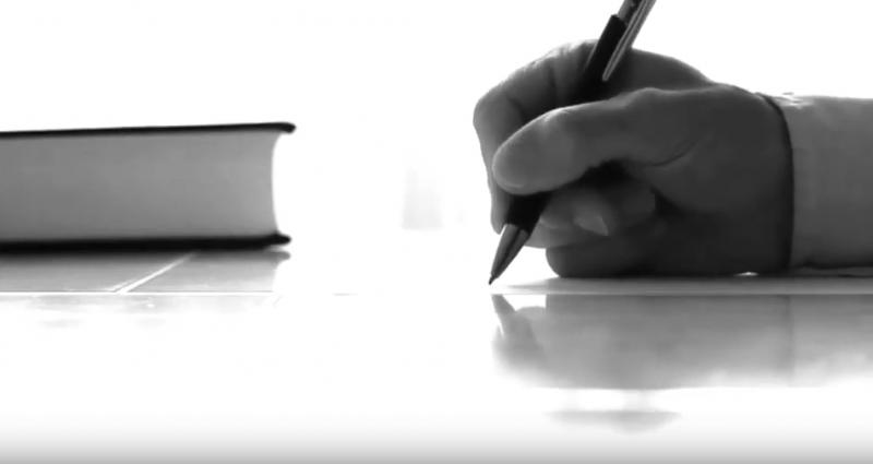 (VIDEO) PREDIVNA PJESMA O OPROSTU Kad vas zlo navede na mržnju Božja pomoć i poniznost oprosta izvest će vas iz tog stanja