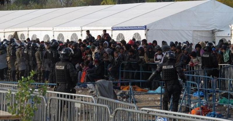 MIGRANTSKA KRIZA Kardinal Puljić kaže migrantski kaos u BiH, biskup Mrzljak rekao da je ilegalnih migranata u Hrvatskoj više od izvješća