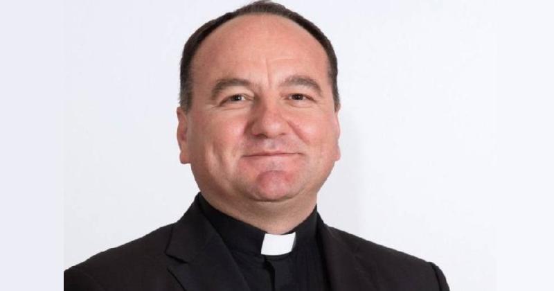 HVARSKI BISKUP MONS. PALIĆ I VLČ. DR. TOMISLAV MARKIĆ Uskoro će posjetiti hrvatske katoličke centre i zajednice u Australiji i Novom Zelandu