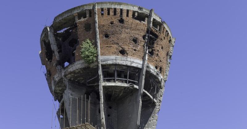 MOLITVA I ZVON ZA VUKOVAR I ove godine 18. studenog u 18 sati i 11 minuta zvonit će ZVON za Vukovar u Hrvatskoj, Bosni i Hercegovini i diljem svijeta