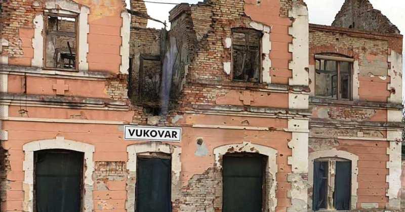 OPROSTITI, ALI NIKAD ZABORAVITI - VUKOVAR 18.11.1991. - 18.11.2019. Siniša Glavašević: Grad - to ste vi!