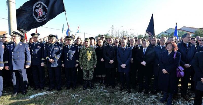 ŠKABRNJA Ministar Krstičević: ‘Vukovar, Škabrnja i sve žrtve u Domovinskom ratu nikada ne smiju biti zaboravljeni’