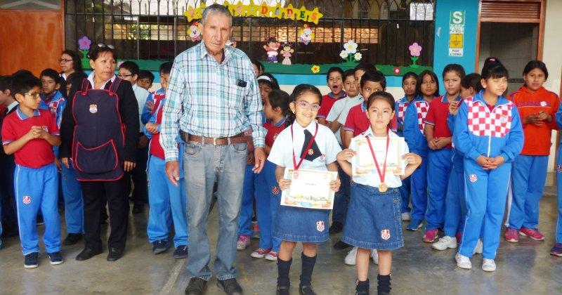 HRVATSKA DOPUNSKA ŠKOLA U PERUU ORGANIZIRALA NATJECANJE U MATEMATICI Našem mladom naraštaju u Južnoj Americi uručena priznanja za odlično riješene zadatke