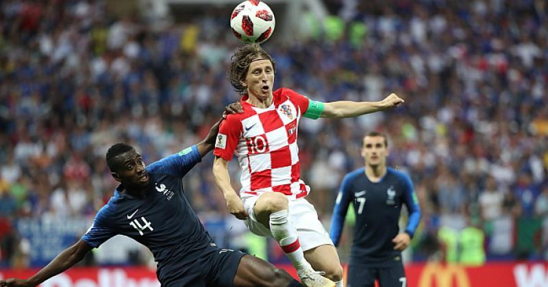 KAPETAN Luka Modrić u najboljoj momčadi desetljeća u izboru France Footballa. Čestitamo