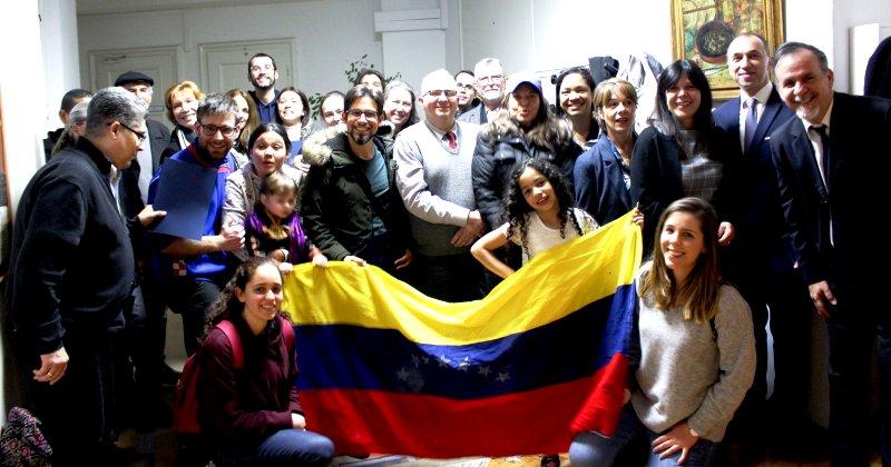 U SREDIŠNJEM DRŽAVNOM UREDU ZA HRVATE IZVAN REPUBLIKE HRVATSKE Održan susret s povratnicima iz Venezuele