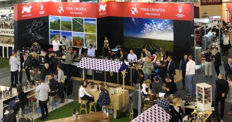 U SRBIJI RASTE POPULARNOST HRVATSKIH VINA Rijetko koja vinska karta u beogradskim restoranima izostavi Istarsku malvaziju