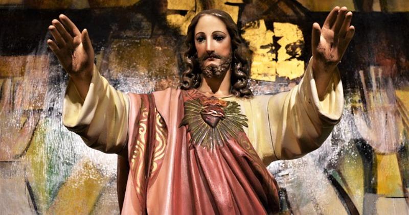 DANAŠNJE EVANĐELJE NAS POZIVA NA CJELOVITU LJUBAV Je li Isus čudan i prezahtjevan kad kaže da ljubimo svoje neprijatelje? Kakva je to ljubav?