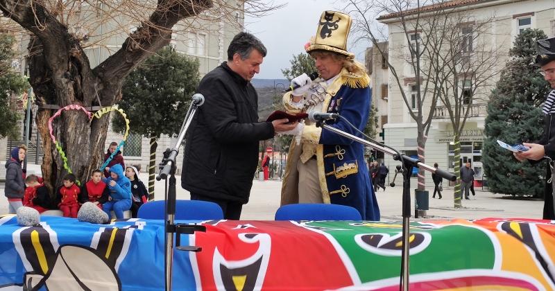 VESELIJA ZIMA UZ MAŠKARE 2020. U CRIKVENICI Završilo zabavno maškarano razdoblje prepuno doživljaja