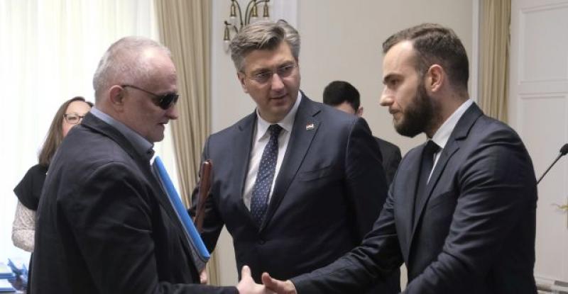 HOĆETE LI SE VRATITI? Ako pristanete, država vam nudi 100 tisuća kuna za samozapošljavanje