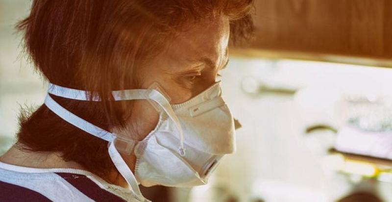 PRIJETE JOJ TRI GODINE ZATVORA Iako zaražena koronavirusom, napustila stan i otišla kod roditelja