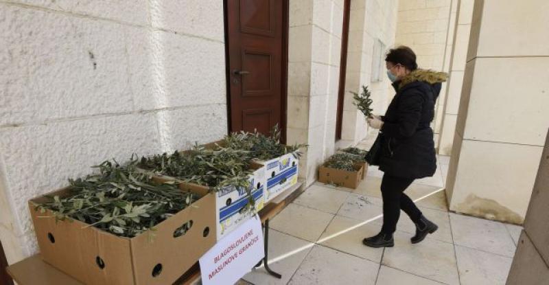 SVEĆENIK POSTAO UDARNA VIJEST 'Ne poštuje ni civilnu ni crkvenu vlast'