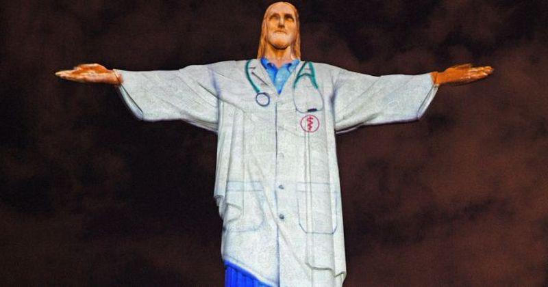 (VIDEO) OVO ĆE VAS RAZNJEŽITI I ULJEPŠATI VAM DAN Kip Krista Otkupitelja zasvijetlio kao liječnik u znak podrške za njihove neumorne napore!