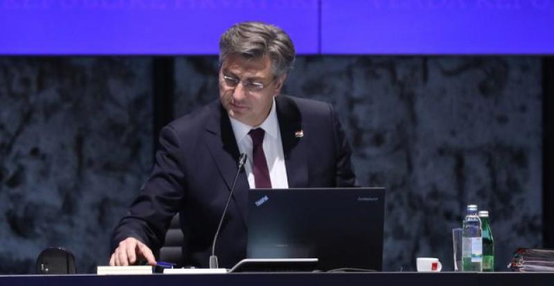 DONOSIMO VAM PLAN KAKO ĆE SE PROVODITI MJERE POPUŠTANJA U HRVATSKOJ Prva faza kreće već u ponedjeljak, vjerska okupljanja dopustit će se od 2. svibnja