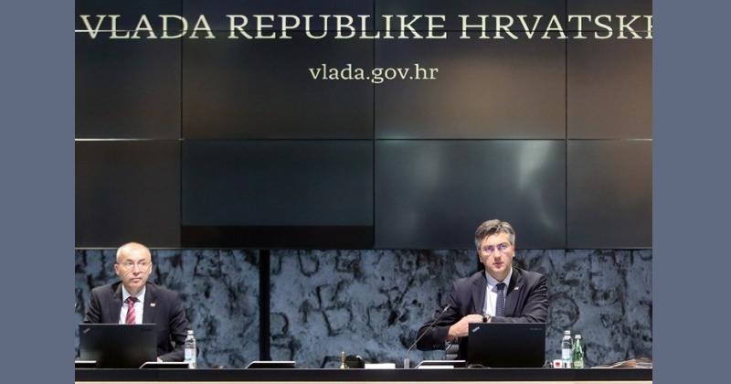 U BANSKIM DVORIMA Plenković prihvatio Krstičevićevu ostavku