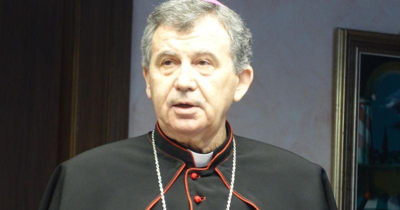 ZA KOGA SMIJU, ZA KOGA NE SMIJU Nadbiskup Vukšić pojasnio za koga Crkva moli kad je riječ o pokojnima