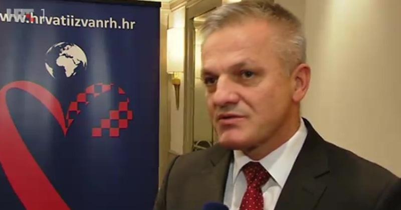 DRŽAVNI TAJNIK ZVONKO MILAS ZABRINUT Hrvatska manjina najomraženija etnička skupina u Srbiji