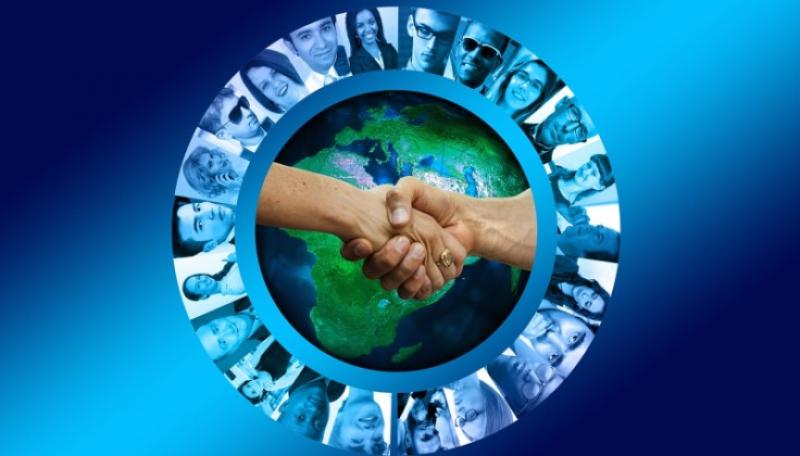 RUKOVANJE ODLAZI U POVIJEST!? Koronakriza prolazi, no hoćemo li se smjeti ponovno rukovati?