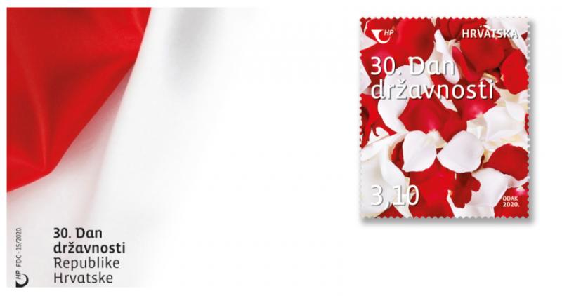 UZ 30. DAN DRŽAVNOSTI REPUBLIKE HRVATSKE Prigodna poštanska marka s crvenim i bijelim ružinim laticama