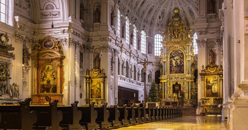 SVE VIŠE NIJEMACA NAPUŠTA KATOLIČKU CRKVU Čak 10.744 ljudi ispisalo se lani iz Rimokatoličke crkve u Münchenu i Freisingu