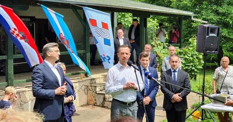 (FOTO) PREMIJER PLENKOVIĆ POSJETIO VUKOVAR Iz Grada Heroja poslana snažna poruka cijeloj Hrvatskoj