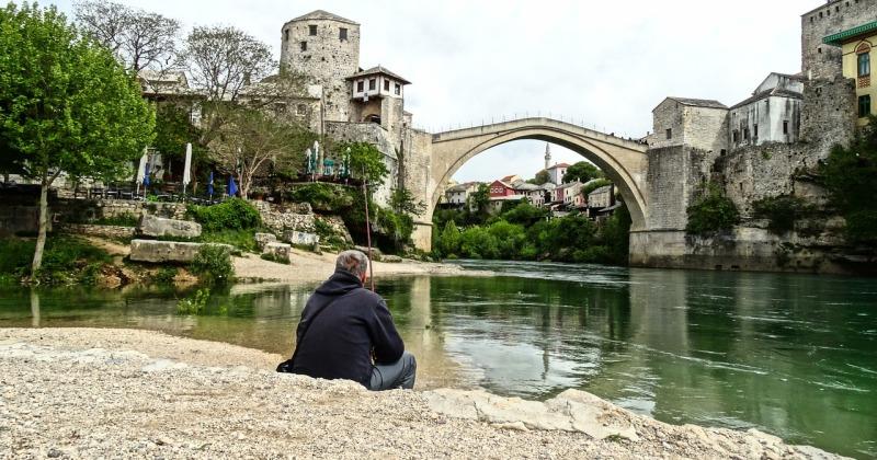 KORONAVIRUS SE VRATIO U MOSTAR NAKON 40 DANA Jurica Arapović: 'Ozbiljno se razmatra proglašenje epidemije COVID-19 u Federaciji BiH'