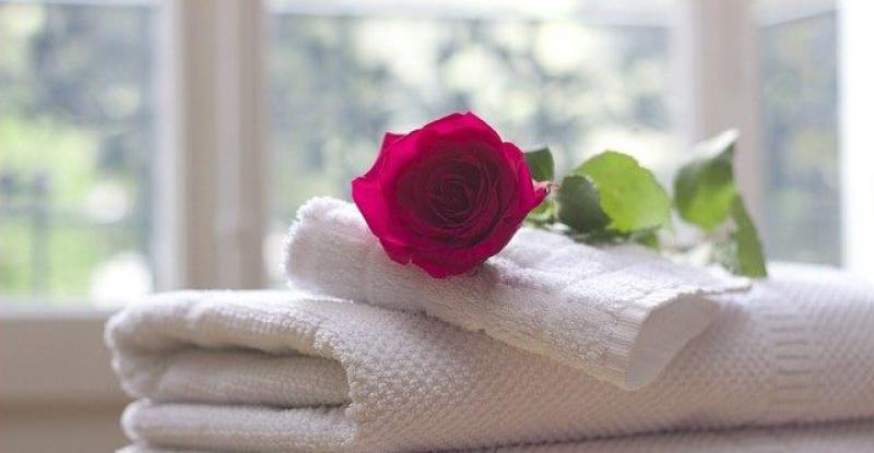 NIJE GA UBILA KORONA ALI SKORO RAČUN JE Amerikanac ostao u bolnici 62 dana, čudom se oporavio pa dobio račun na 181 stranicu