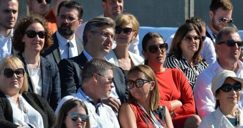 ZBOG DRUŽENJA S TENISAČIMA U ZADRU PREMIJER PLENKOVIĆ POD RIZIKOM OD OBOLIJEVANJA OD KORONAVIRUSA? Stigao odgovor iz HZJZ-a