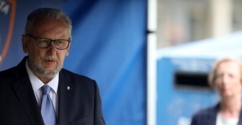 PREKO 50 NOVIH SLUČAJEVA U HRVATSKOJ Najviše je uvezenih slučajeva. Objašnjeno i pod kojim uvjetima će građani iz BiH moći ući u Hrvatsku bez obveze samoizolacije