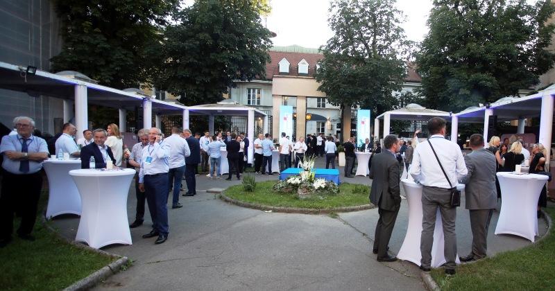 IZBORI 2020. Burnim pljeskom pozdravljen dolazak Plenkovića u izborni stožer HDZ-a