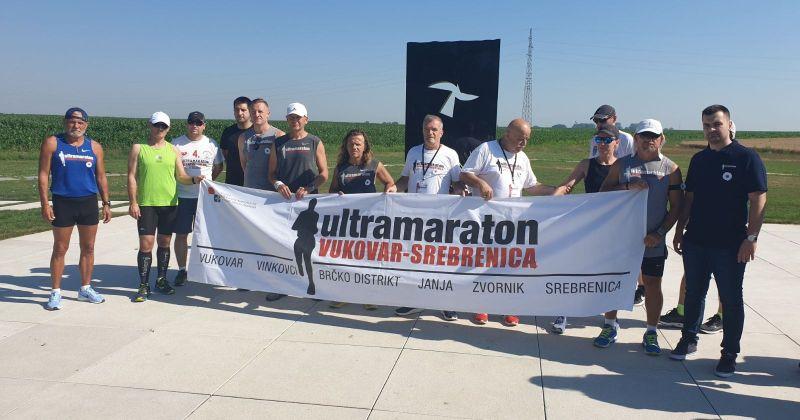POČAST ŽRTVAMA VUKOVARA I SREBRENICE Danas se održava ultramaraton kojim se želi povezati dva grada žrtve