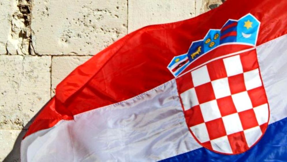 30. ROĐENDAN DEMOKRATSKOG SAVEZA HRVATA U VOJVODINI Ustrajavaju i dalje u borbi za ravnopravnost u Srbiji