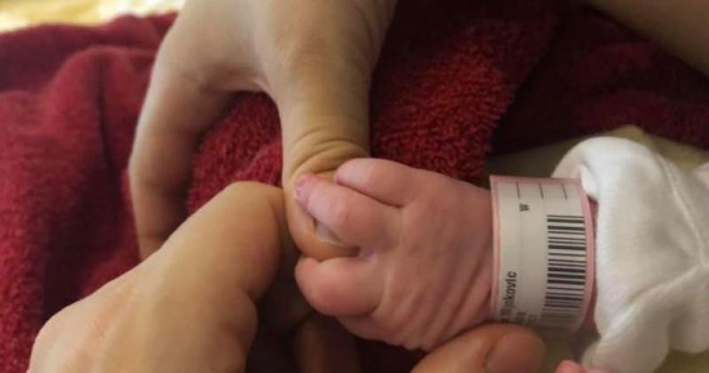 KAKO SNAŽNO SVJEDOČANSTVO KOJE PRUŽA NADU BUDUĆIM MAJKAMA Simona je odbila sterilizaciju, stavila se u Božje ruke i na svijet donijela i četvrto dijete carskim rezom