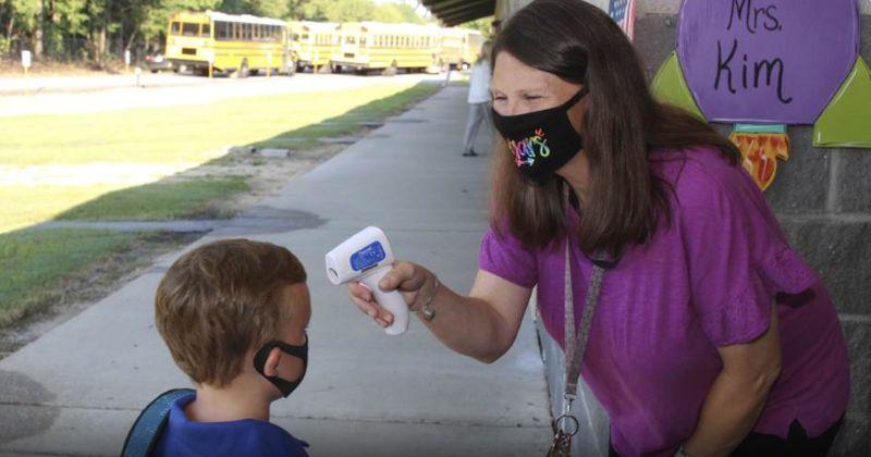 ŠTO NAS ČEKA NA JESEN Učenici će u školama, kao u Njemačkoj, maske nositi po hodnicima?