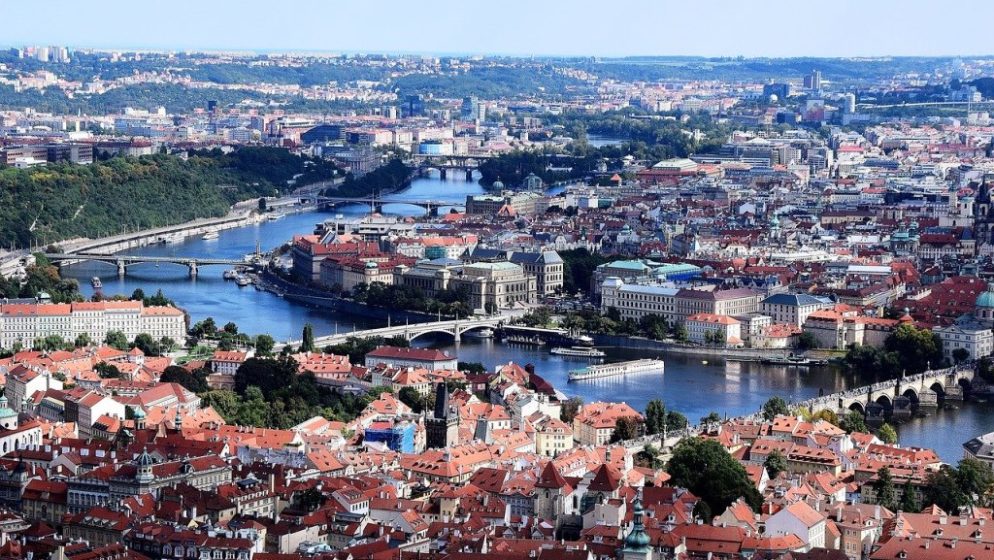 Češki ministar zdravstva podnio ostavku zbog porasta zaraza koronavirusom