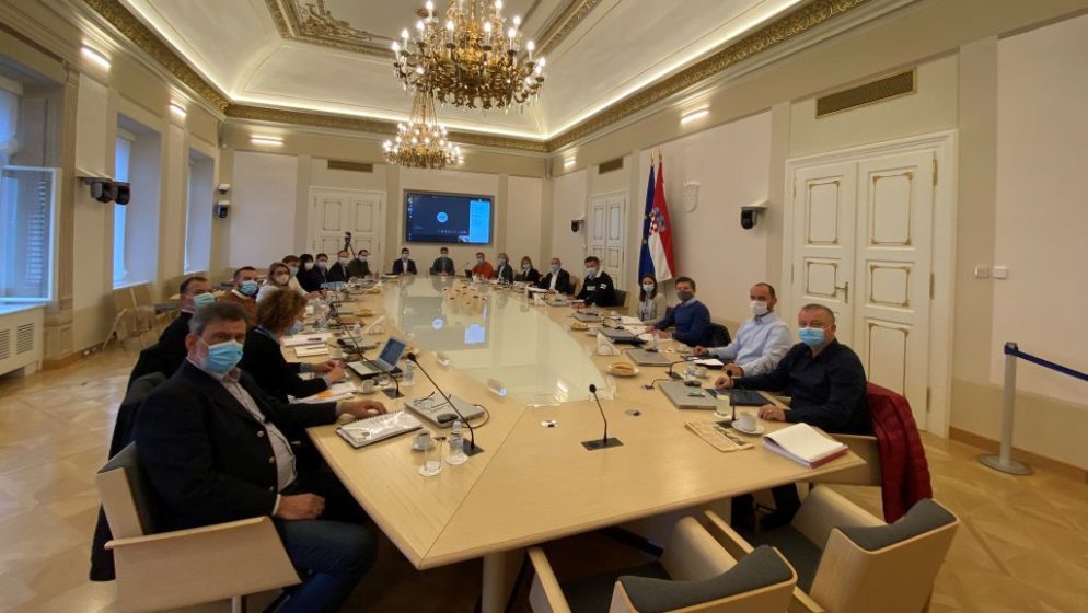 Ministar Božinović: ‘Neće se uvoditi lockdown, niti policijski sat’