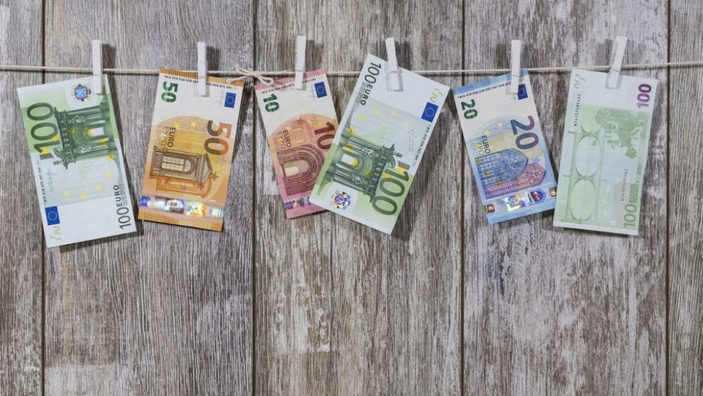 Hrvati strahuju od rasta cijena nakon uvođenja eura